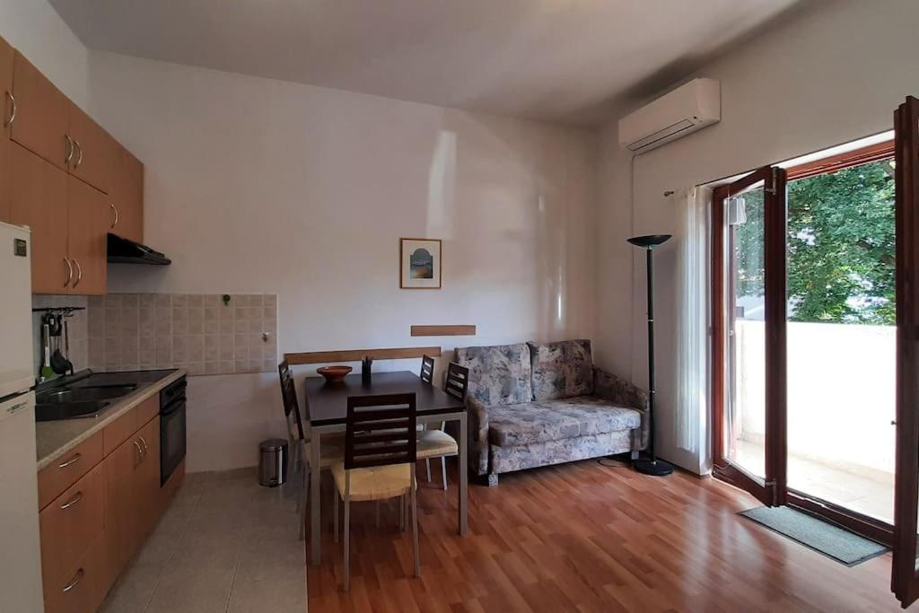 Quiet & Lovely Apartment-Ičići المظهر الخارجي الصورة